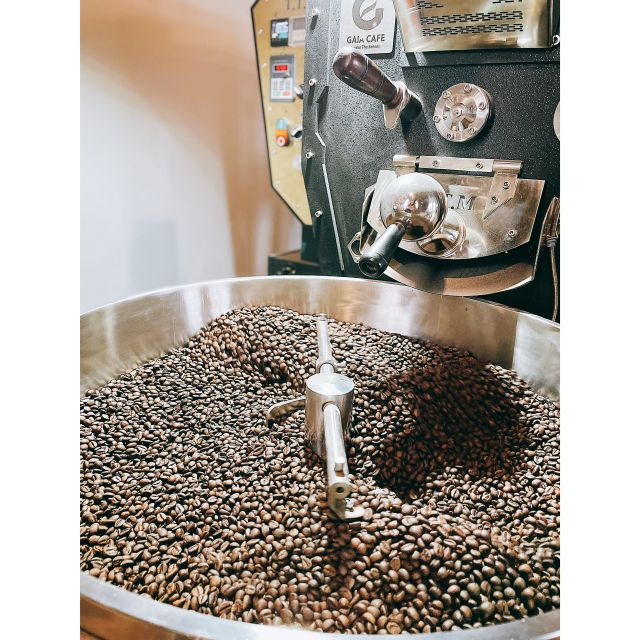 Roasted Custom Blend Arabica Robusta Blended Coffee Beans Strong, Dark Chocolate Flavors Vietnamese Premium Product - Image 3
