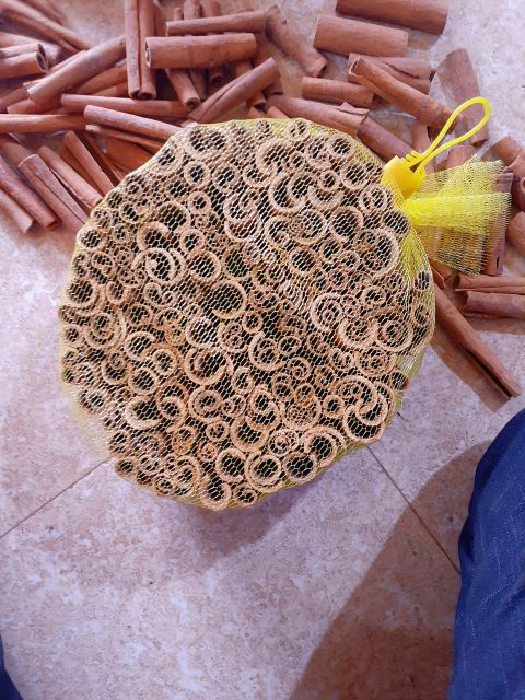 Cassia Stick Best Quality Cinnamon Cigarette from Vietnam AD Vietnam Pepper Single Herbs & Spices Dried Natural Brown Cinnamon - Image 2