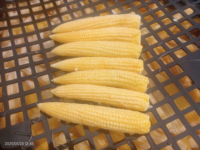 Pickle Baby corn Flavor Tangy Texture Crunchy Shelf Life 2 years Purity Preservative-free Processing Method Natural Pickling - Image 3