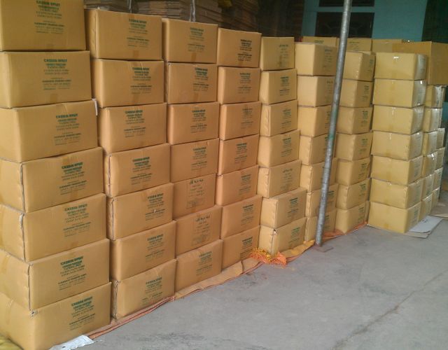 SPLIT CASSIA, VIENTAM ORIGIN, HIGH QUALITY, BEST PRICE, USED AS SPICES FOR FOOD - Image 4