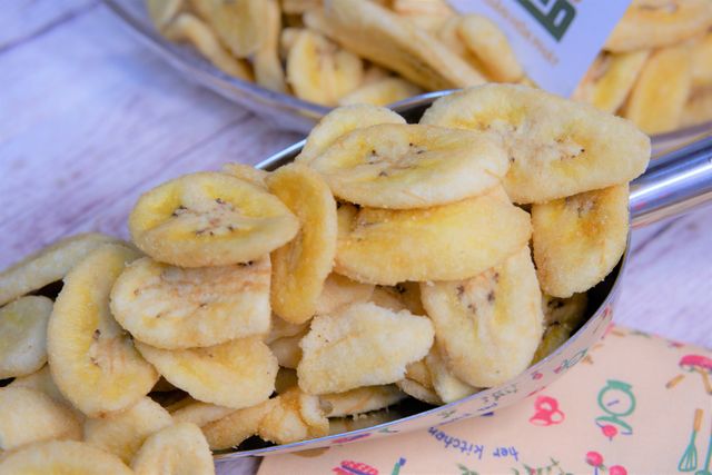 HOT SALES: High-quality DRY BANANA is a fast food consumed in many markets – product photo 4, product detail gallery