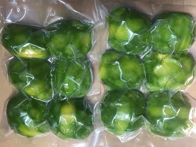 FROZEN PUREE AVOCADO 1KG BAG FOR EXPORT, VIETNAM AVOCADO HIGH QUALITY FOR SMOOTHIE AND CAKE READY TO SHIP - Image 3