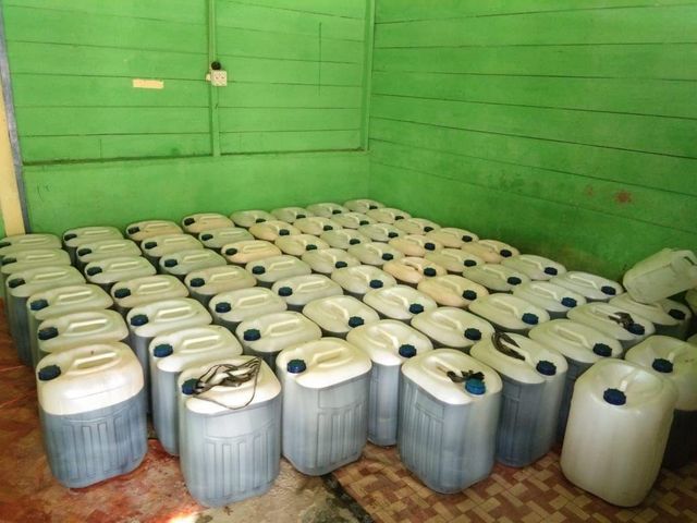 Raw Acacia Honey Grade A Form Liquid Max. Moisture (%) 22 Packaging Jerrycan 50 Kg Place of Origin Indonesia Color Dark Yellow to Red - Image 8
