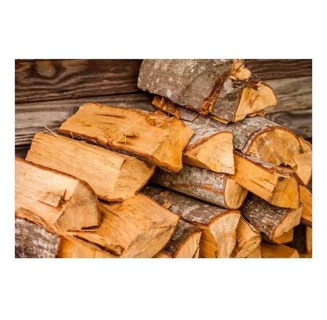 Premium kiln dried firewood available in bulk for export and wholesale trade – product photo 1, product detail gallery