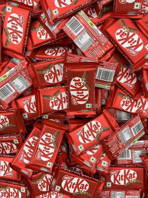 Tasty KitKat 17g Chocolate Wafer Delight Excellent Quality Wholesale Price Fresh Product For Everyday Retail Success - Image 5