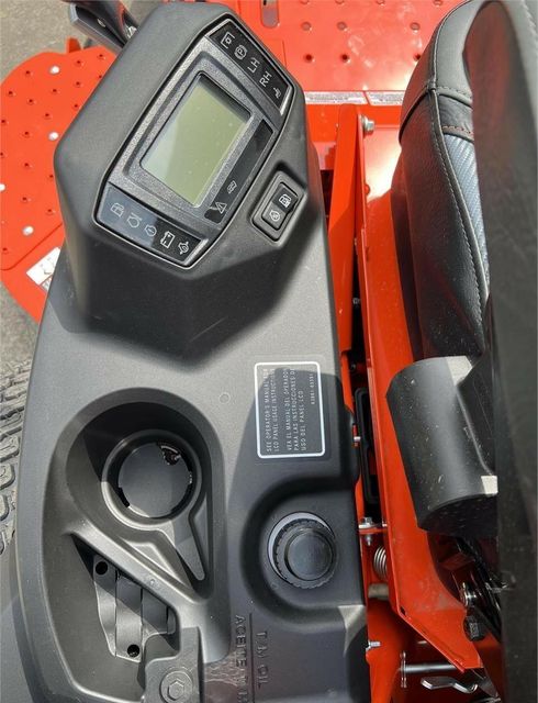 Kubota Z781i Lawn Mower Top Speed 11.2 Mph Type Ride-On Lawn Mower Mower Deck Width 60-inch Wheel Size 14 Inch Wheels Mowing Deck Depth 6 Inch Deep - Image 3