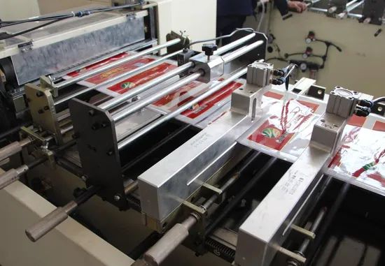 Multifunction Three Side Bottom Side Sealing Bag Making Machine - Image 2