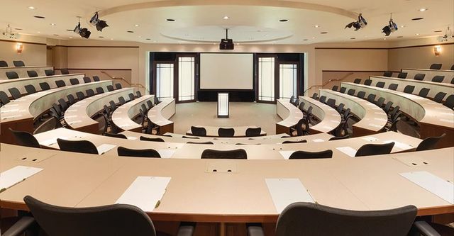 Colleges & Offices Push Back Auditorium Setup Color Blue Size 30x40 Brand Ahuja Display Size 75 Inch Resolution 78000 - Image 1