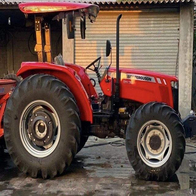 High Performance Agricultural Tractor Massey Ferguson 75HP 4WD With Durable Engine Gear Drive Pump And Strong Gearbox Bearing For Reliable Farm Operations One Year Warranty - Image 4