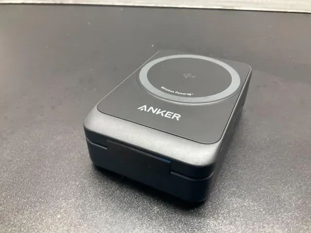 Anker MagGo 3-in-1 Charging Station MagSafe Compatible Wireless Stand A2557 for wholesale price and export worldwide - Image 4
