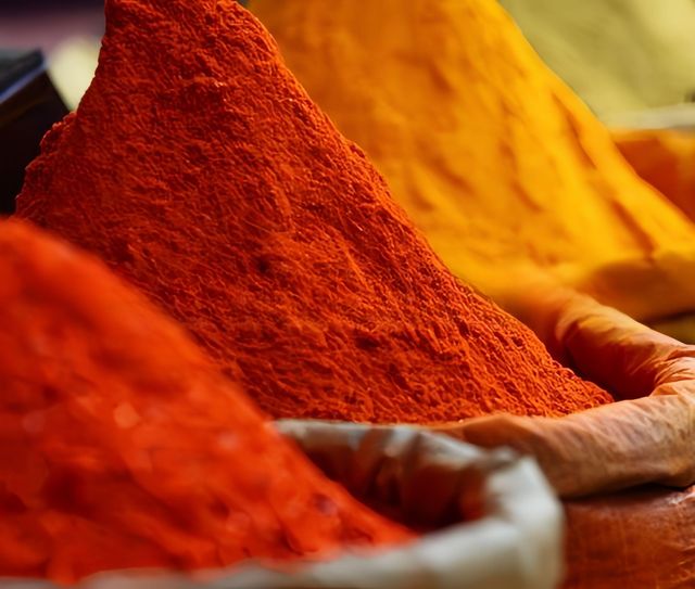High Quality Premium Grade Red Chilli Powder - Image 2