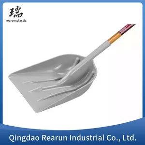 D-Handle Poly Snow Scoop Snow Shovels - Image 2