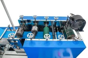 Disposable Nonwoven Shoe Cover Making Machine Power 5kw Voltage 220V Weight 650kg Origin China HS 8449009000 Condition New - Image 3