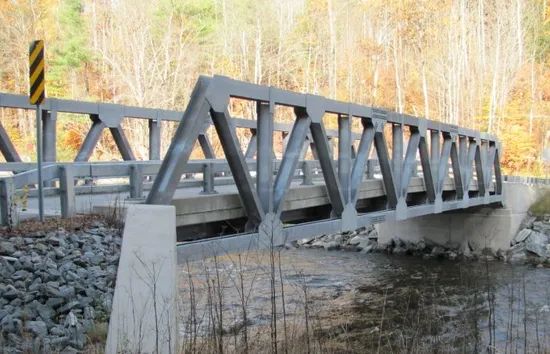 Weatherproof Steel Pedestrian Foot-Bridge Structure\Real-Time Weld Quality Monitoring System\Anti-Corrosion - Image 3