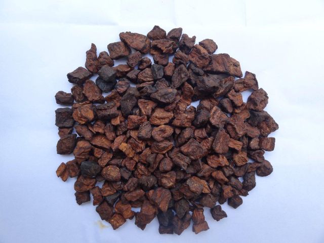 ROASTED CHICORY CUBES Grade FOOD Packaging HDPE Color DARK BROWN Shelf Life 24 MONTHS Max. Moisture (%) 8% Place of Origin - Image 3