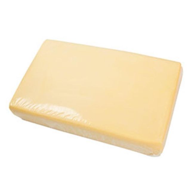 Organic Cheese 45% Allergens Milk Salt Content 1.2 G Packaging euroblock Shelf Life 9 Months Protein Content 25 G Body Texture Elastic - Image 1