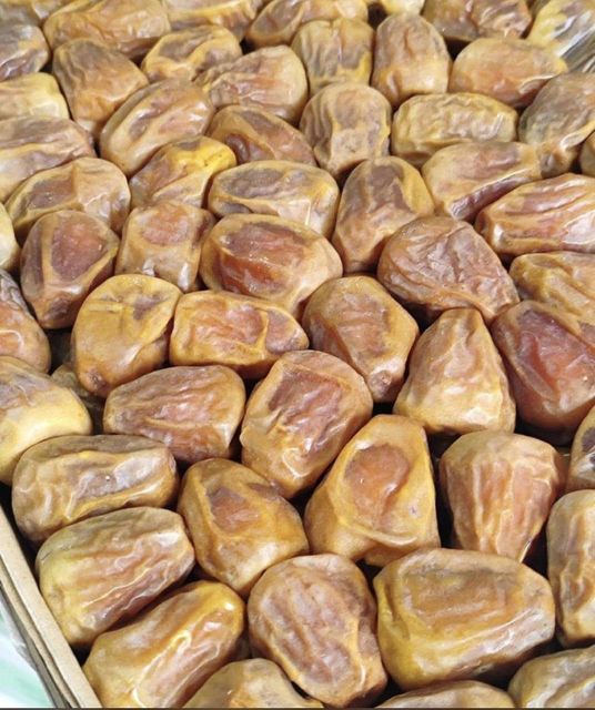 Safawi,sukkari,majdool dates – product photo 3, product detail gallery