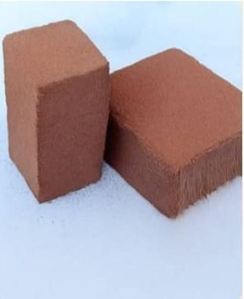 Coco Peat Texture Coconut Fiber Based Primary Application Planting Media Substitute For Soil Intended Use Home Hobbies And Industrial Plantations Including Glass House - Image 1