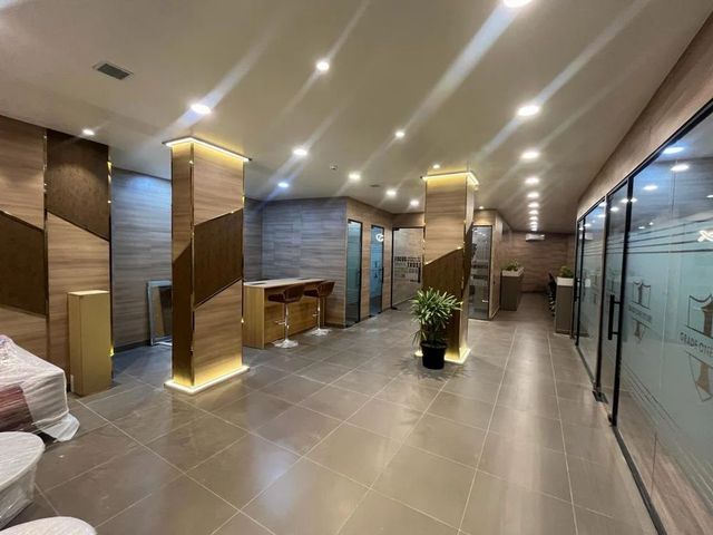 Commercial Interior Designer - Image 5
