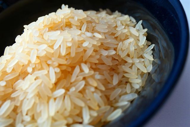 rice Features Gluten-Free, Lactose-Free, No Preservatives, Vegan - Image 2