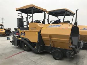 Road Machinery 1.8-4.5m Wheel Type Paver Road Asphalt Concrete Paver RP453L for Road Airport - Image 3