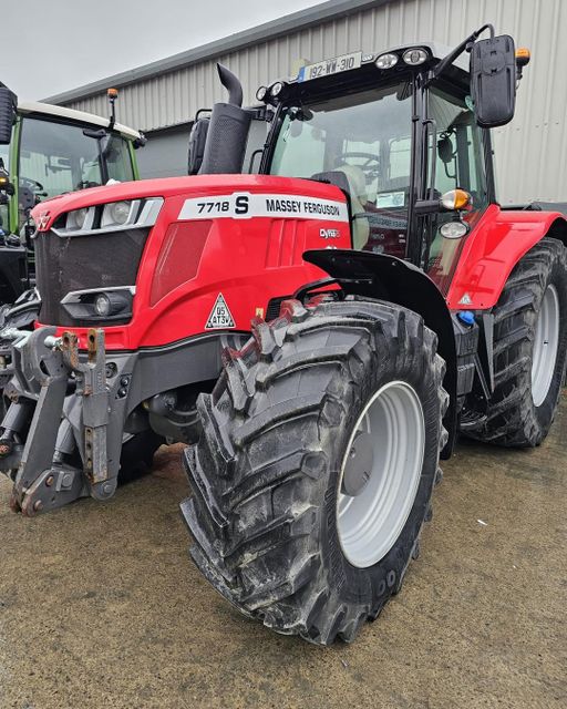 Original Massey Ferguson Tractor Efficient Fuel Consumption Heavy Duty Field Tractor Modern Design High Torque FarmingMach - Image 4