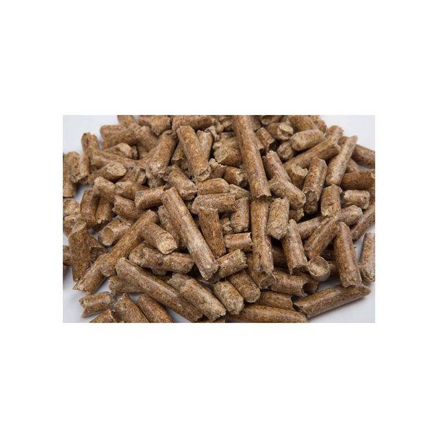Premium industrial wood pellets supplied in bulk for biomass energy and heating - Image 1