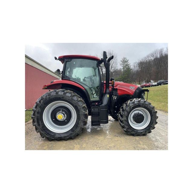 Case IH Maxxum 125 Modern Tractor for Cultivation and Harvesting - Image 3