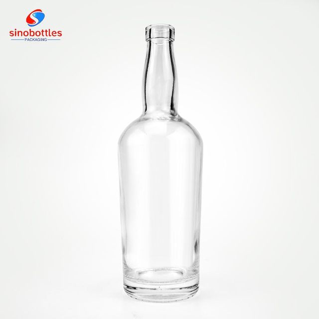 750ml whiskey super flint glass bottle wholesale from Sinobottle factory made in China - Image 1