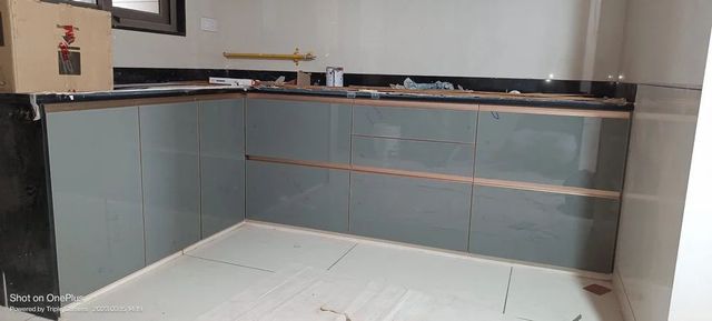 Traditional Modular Kitchen Material Aluminium Finish Type Polished Kitchen Design U-Shape Appearance Traditional Accessories Slide - Image 2