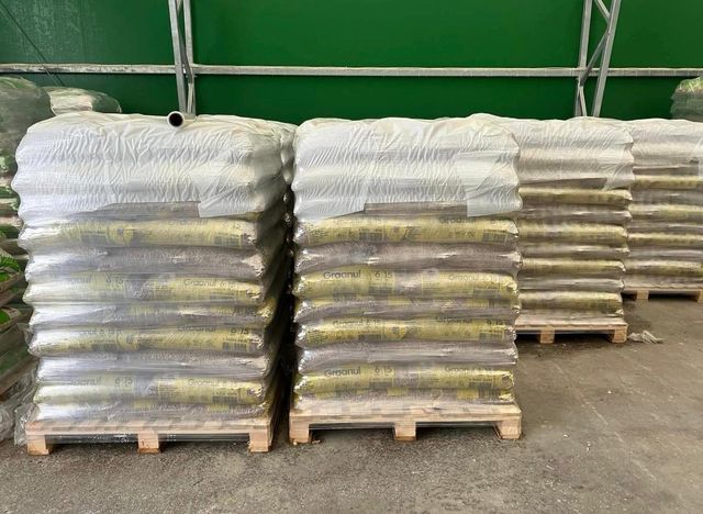 Europe Wood Pellets DIN PLUS / ENplus-A1 Wood Pellets - Image 3