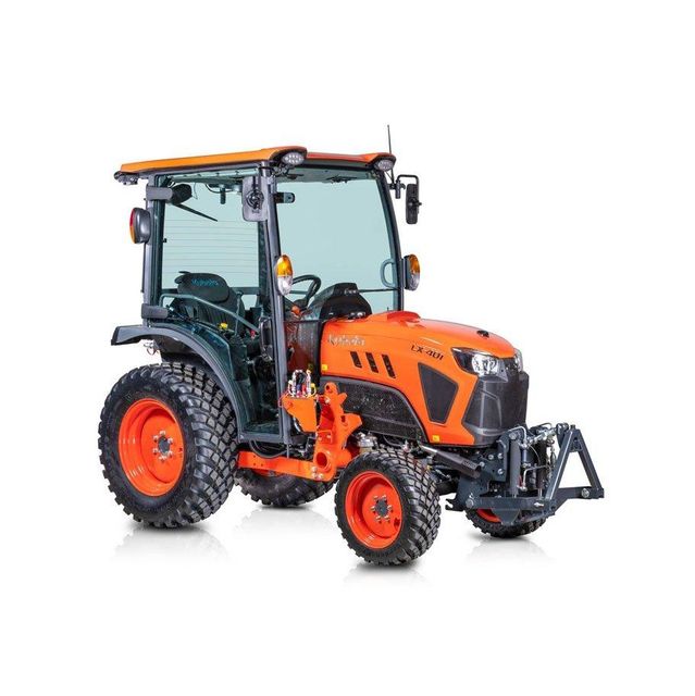Pre-owned Kubota Tractor available for wholesale purchase in excellent condition - Image 3