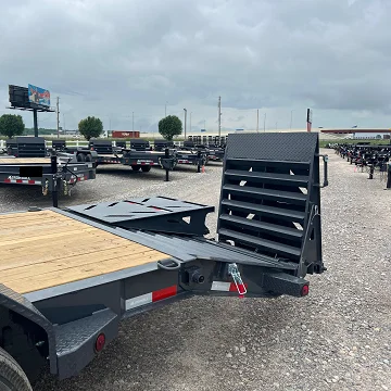Equipment / 7×18 10k Lamar Car Hauler Trailer - Image 3