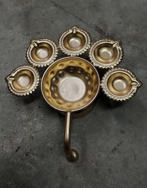 1 Metal Panch Aarti, Iron Handle Feature Comfortable Handle For Easy Carrying Durability Durable And Long-lasting Finish Antique Golden Polish - Image 1