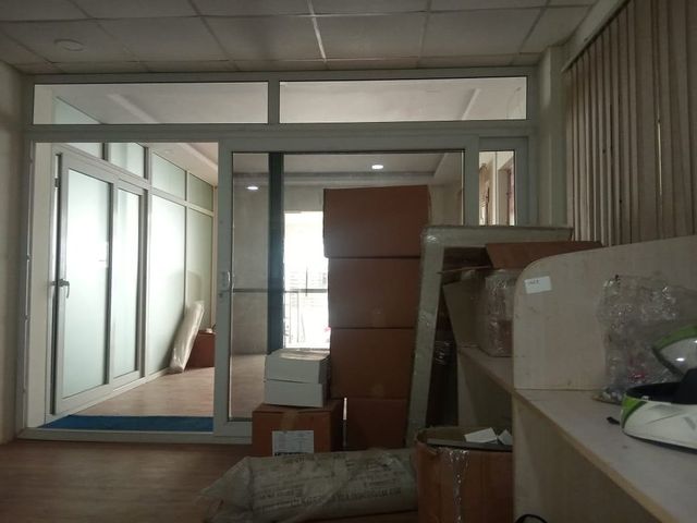 Office Partition , Fixed And 2 Sliding UPVC Doors Color Teak Colour, White Price Per Square Foot Rs 370, Rs - Image 4