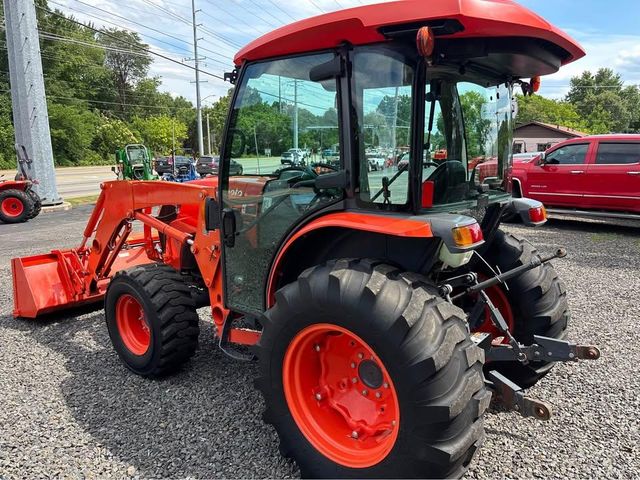 Kubota MX6000 Tractor Best Price Kubota High Quality Farm and Yard Tractors Motor and Gear - Image 3
