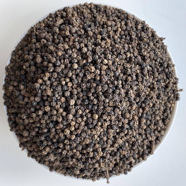 Black Pepper Hand Selected Dried Berries With Authentic Taste Character For International Ingredient Distribution - Image 3