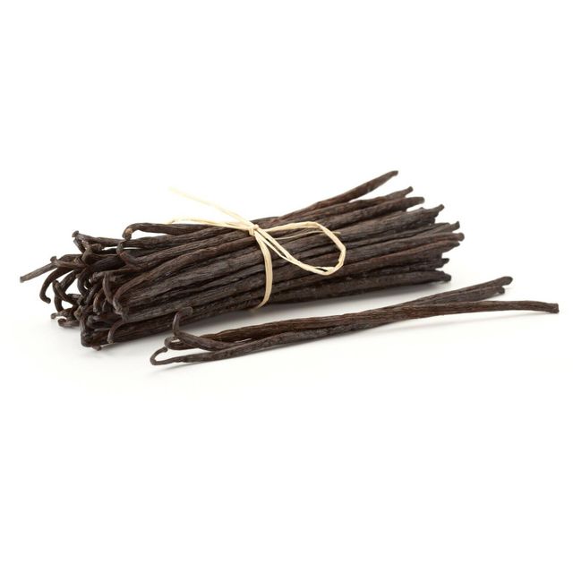 Fresh Vanilla Beans Whole Pods Packed Carefully For Wholesale And Export Buyers - Image 3