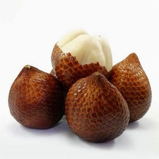 Salak Variety Salak Pondoh Color Off-white To Yellowish Flavor Sweet And Slightly Acidic Texture Firm, Drier, Crunchier Or - Image 1