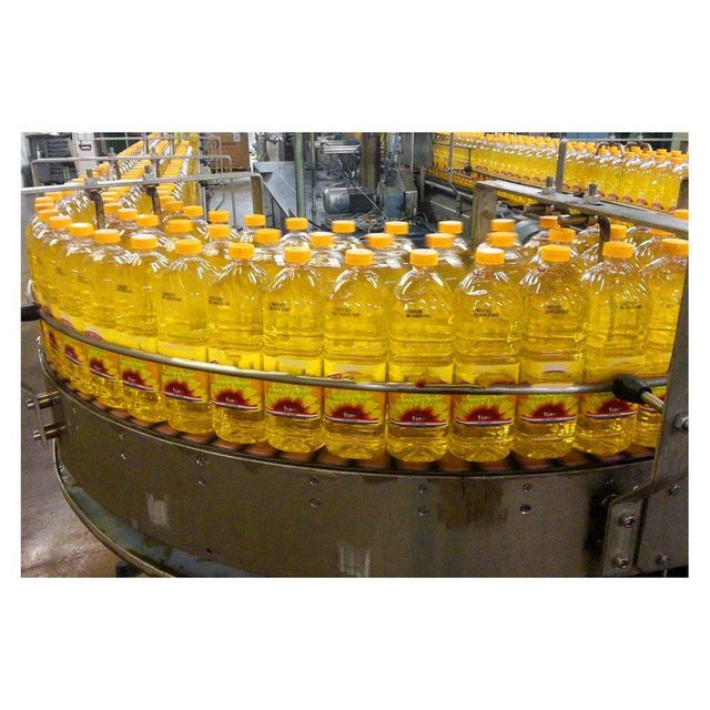 pure sunflower oil for cooking baking and frying nutritious edible oil suitable for home and professional usepure sunflower cooking oil for frying and baking healthy edible oil rich in nutrients and antioxidants perfect for preparing delicious meals with light flavor and low cholesterol - Image 5
