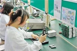 High-Quality Precision Product Line, Assembly Line After Injection Moulding Production - Image 1