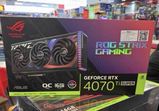 ASUS ROG STRIX GeForce RTX 4070 Ti SUPER 16GB GDDR6X GAMING Graphics Card - Image 1