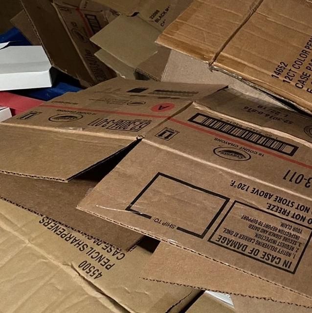 SCRAPS Collection No, Yes Origin South Africa Shipping Terms CIF, FOB, CFR Shipping Method Containerized Shipments Paper Scrap Types OCC, ONP, Mixed Paper Scrap - Image 2