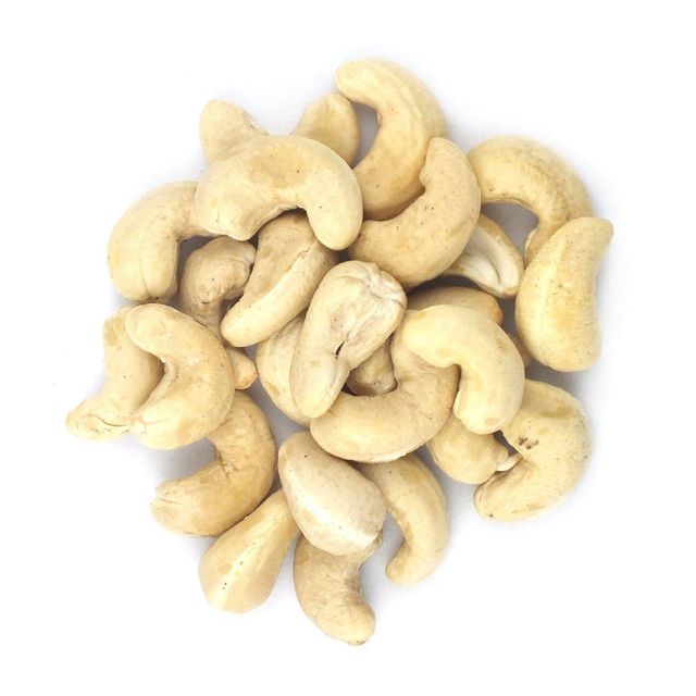 cashew nuts for bakery production high quality kernels suitable for cakes pastries and dessertscashew nuts for bakery production high quality kernels suitable for cakes pastries and desserts - Image 4
