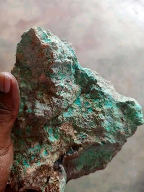 Copper Concentrate Ore 25% Min Cu Content Top-quality Industrial Use 10% Moisture for Export - Image 3