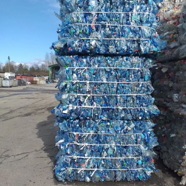 Clear High Quality Blown Film Grade PET Bottle Scrap Natural Color No Labels and Caps Included OEM/ODM Service - Image 5