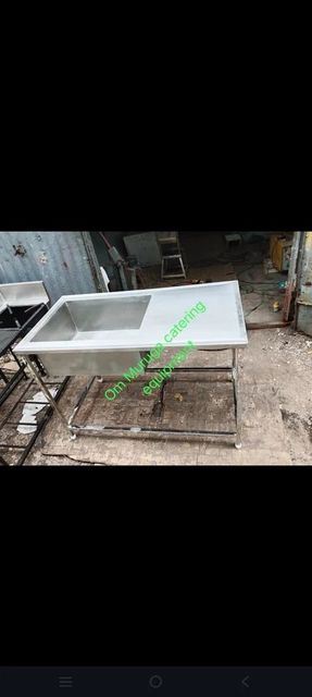 Work Table With Sink Durability High Bowl Depth 10 in Shape Rectangular Table Size 36x24 in Sink Thickness 1.2 mm Material Grade SS - Image 1