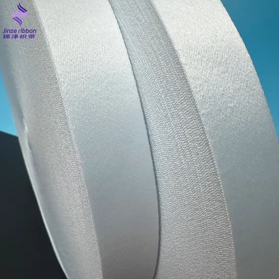 Custom Sublimation Woven Printed Logo Plastic Exhibition VIP Card Lanyard Roll - Image 4