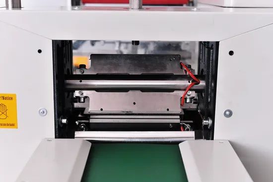 Automatic Pillow Flow Packaging Wrapping Tray Fresh Lettuce Cabbage Frozen Fruit and Vegetable Packing Machine - Image 4