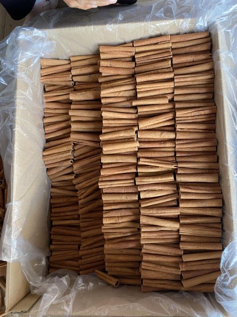 Stick Cigar Cassia Flavour Spicy Features VO 3-5% Color Natural Color Moisture Content Max 14%% Delivery Form Bag, Carton - Image 3